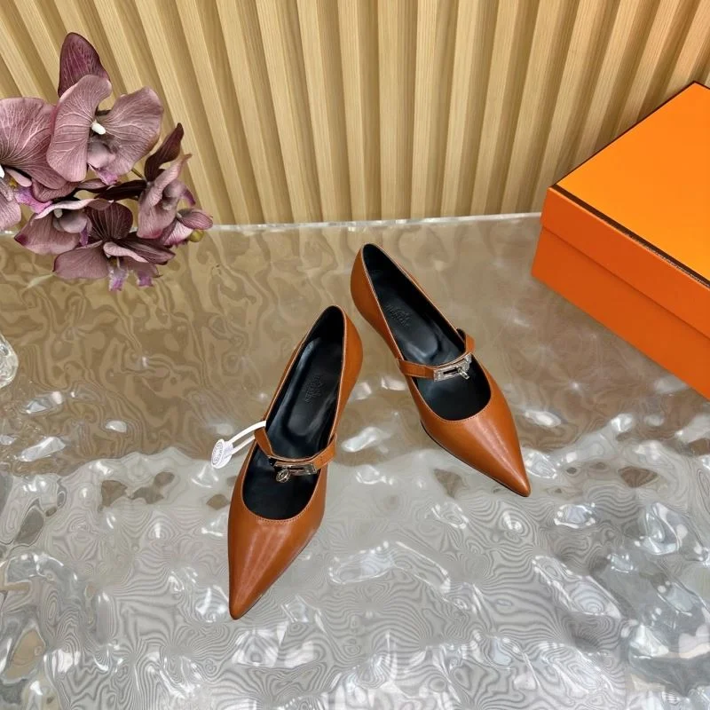 UrbanStyle Hermes Heeled Shoes 27335