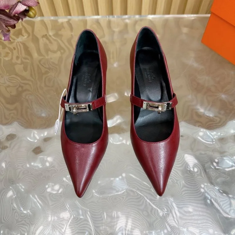 Supportive Hermes Heeled Shoes 27343
