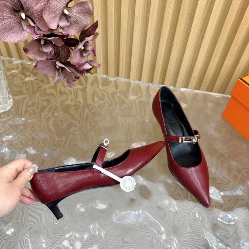 Supportive Hermes Heeled Shoes 27343