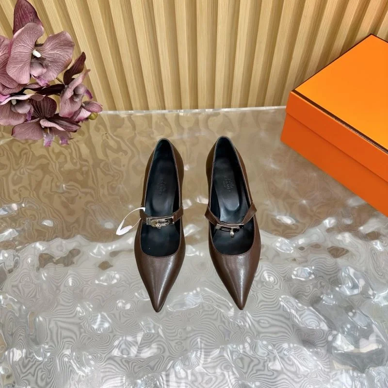 Versatile Hermes Heeled Shoes 27344