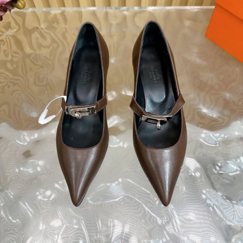 Versatile Hermes Heeled Shoes 27344