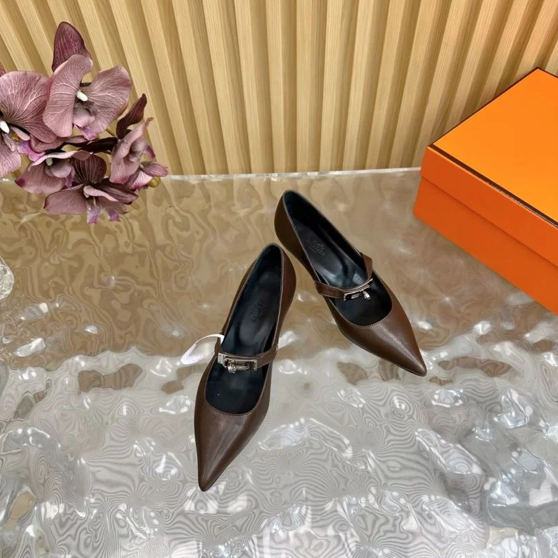 Versatile Hermes Heeled Shoes 27344