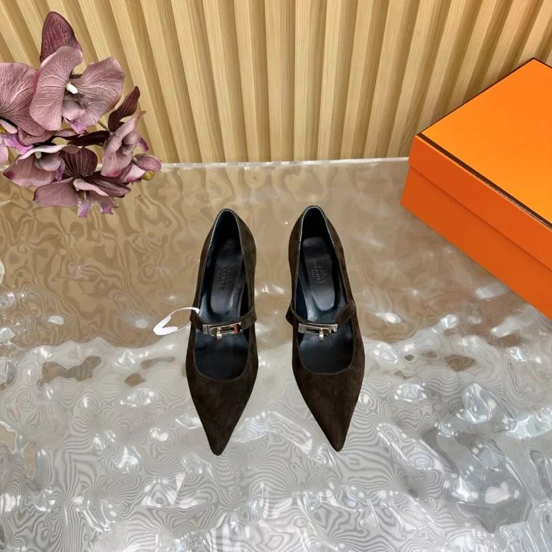 Supportive Hermes Heeled Shoes 27336