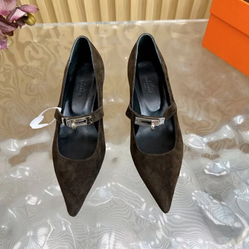 Supportive Hermes Heeled Shoes 27336