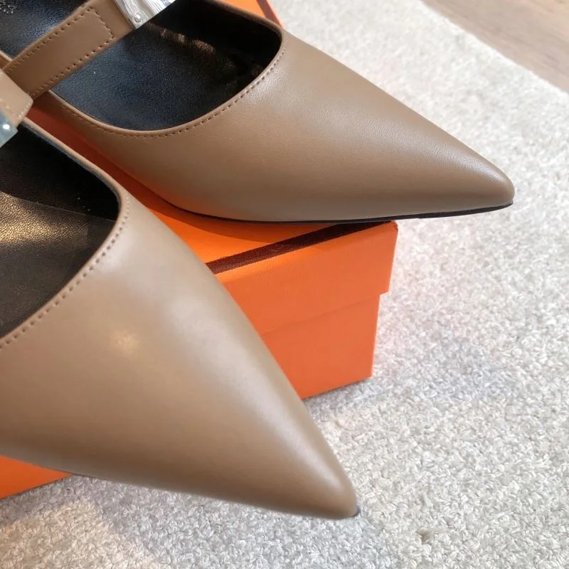 Contemporary Hermes Heeled Shoes 27332