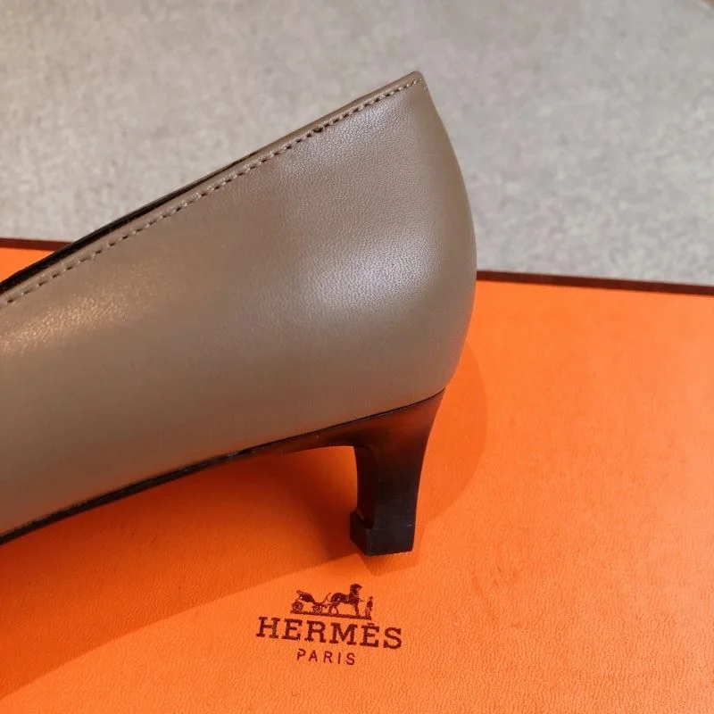 Contemporary Hermes Heeled Shoes 27332