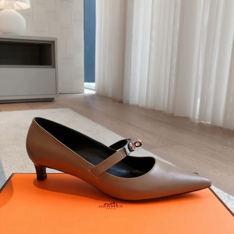 Contemporary Hermes Heeled Shoes 27332
