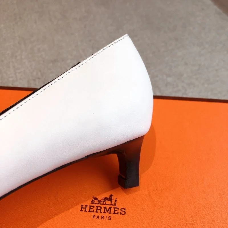StreetReady Hermes Heeled Shoes 27330