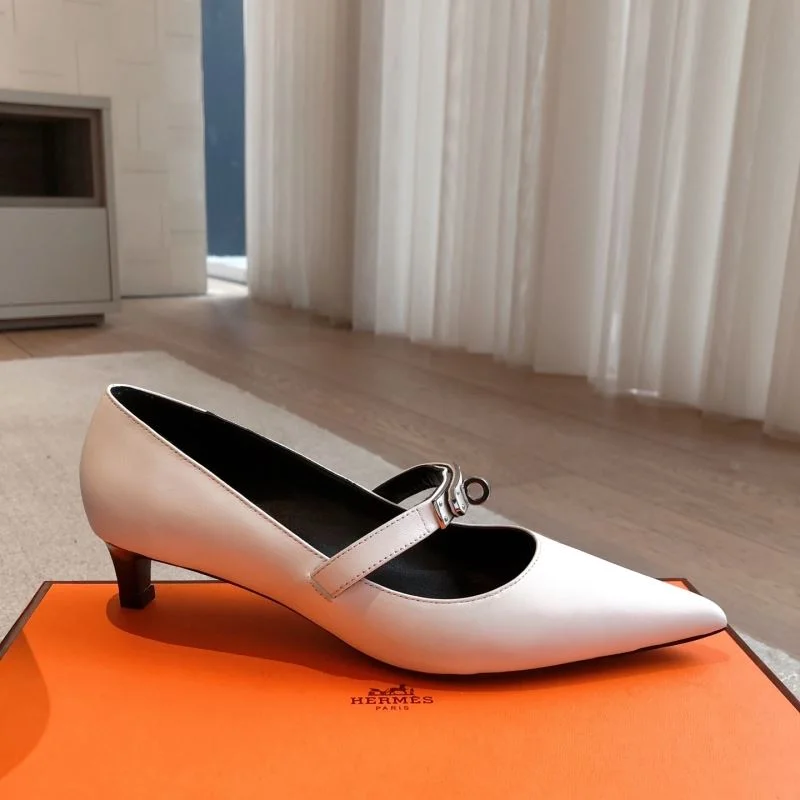 StreetReady Hermes Heeled Shoes 27330