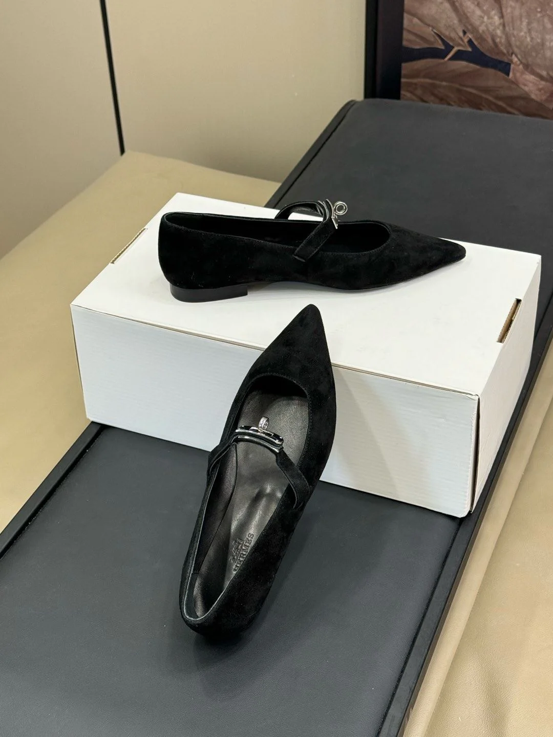 OnTrend Hermes Heeled Shoes 26673