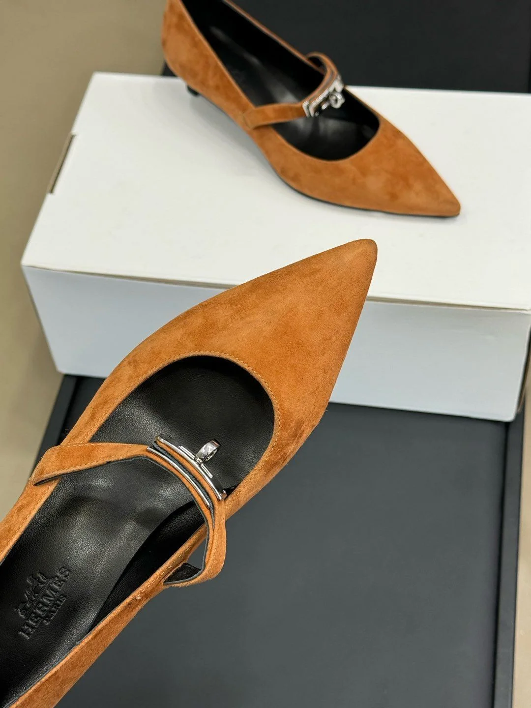 SmoothTexture Hermes Heeled Shoes 26677