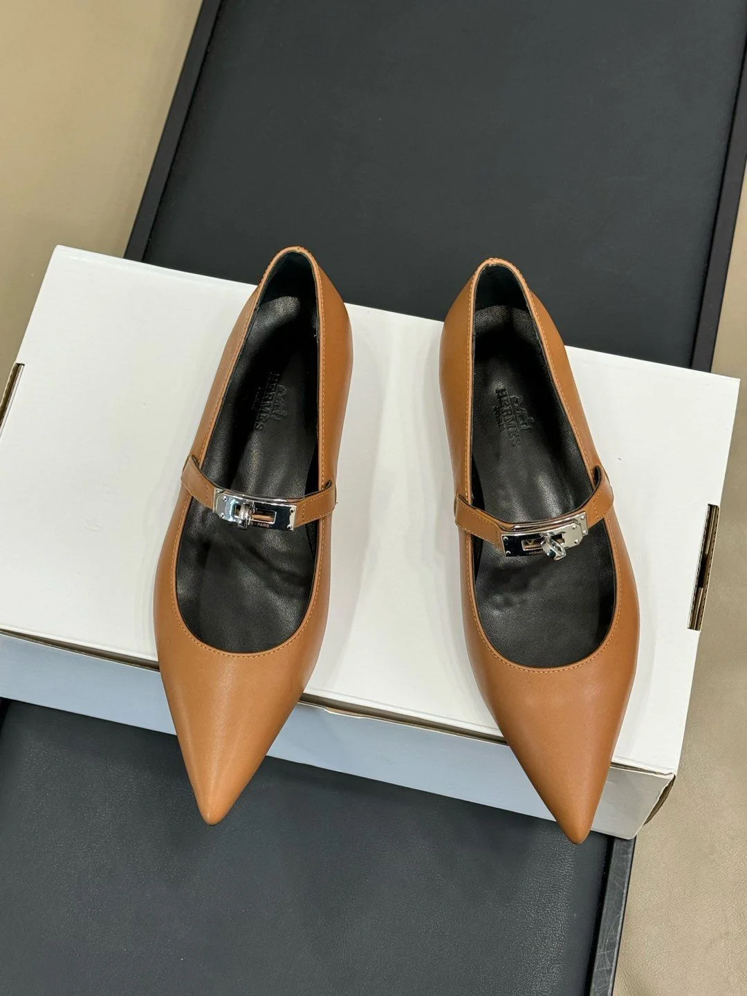 Hermes Heeled Shoes Flexible 26671