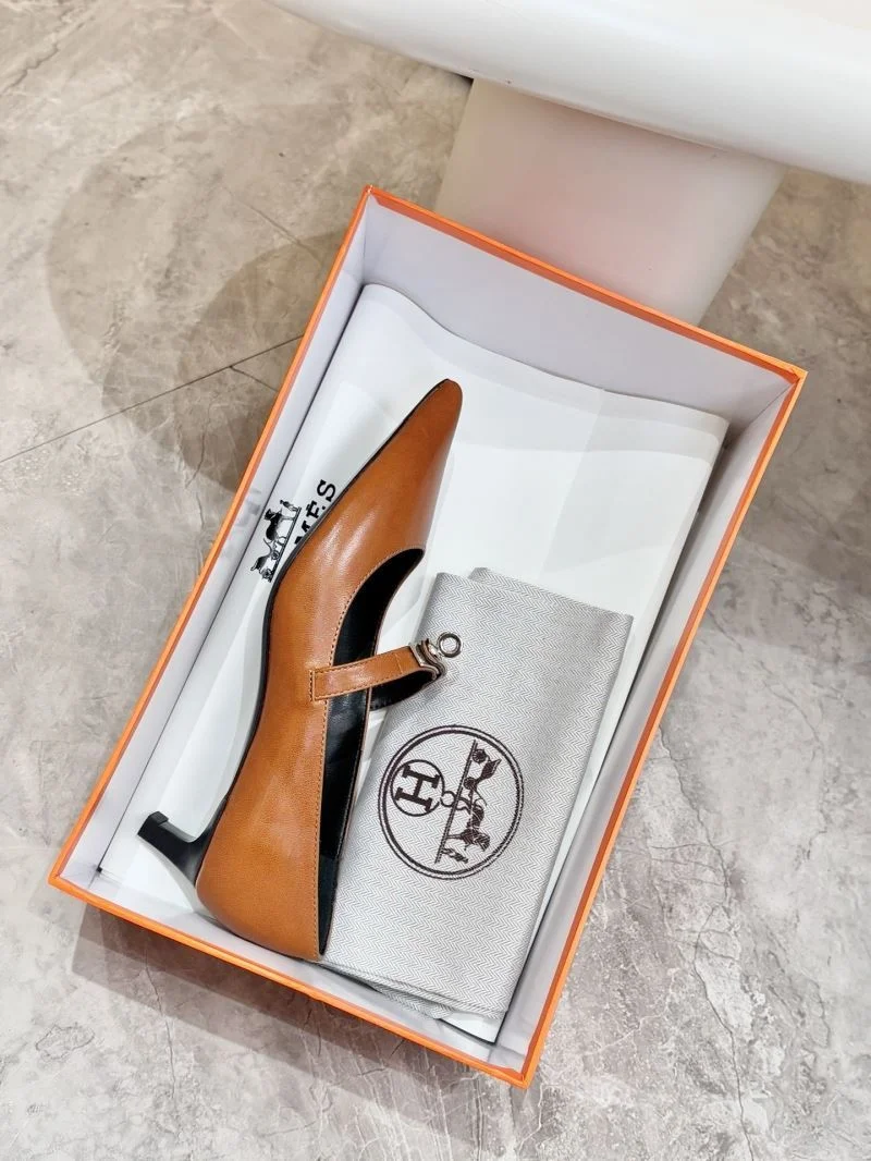 Practical Hermes Heeled Shoes 26682