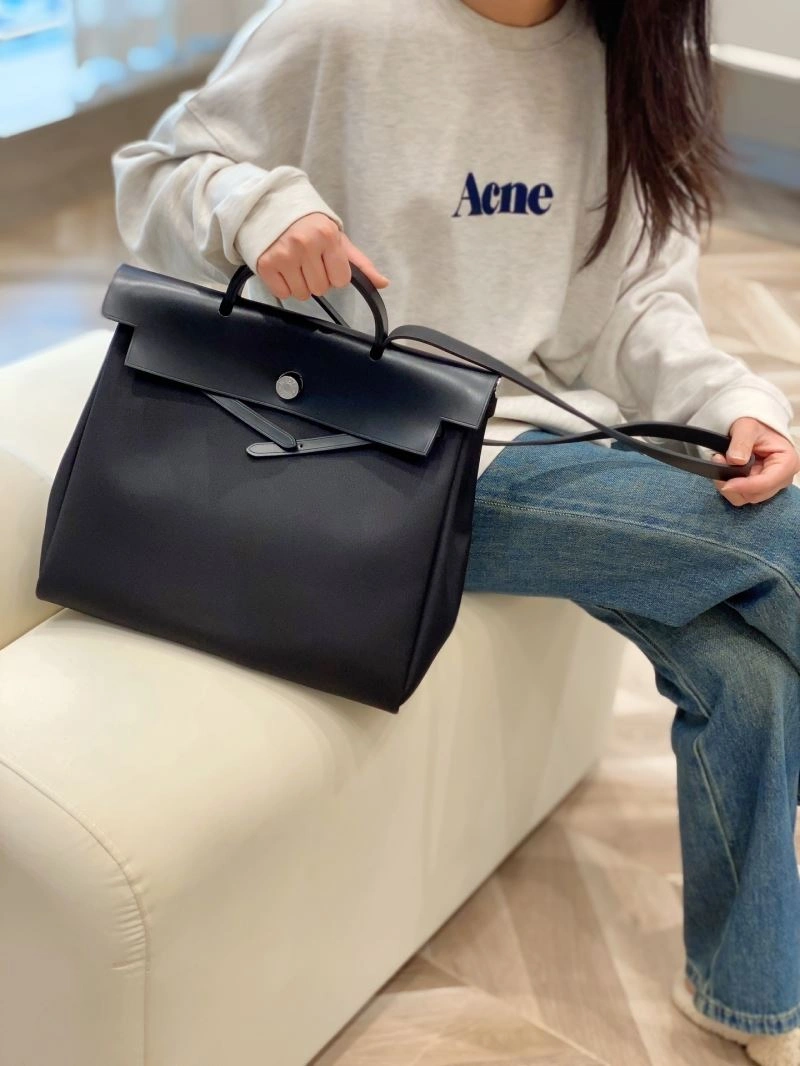 WellDesigned Hermes Herbag Bags 64401