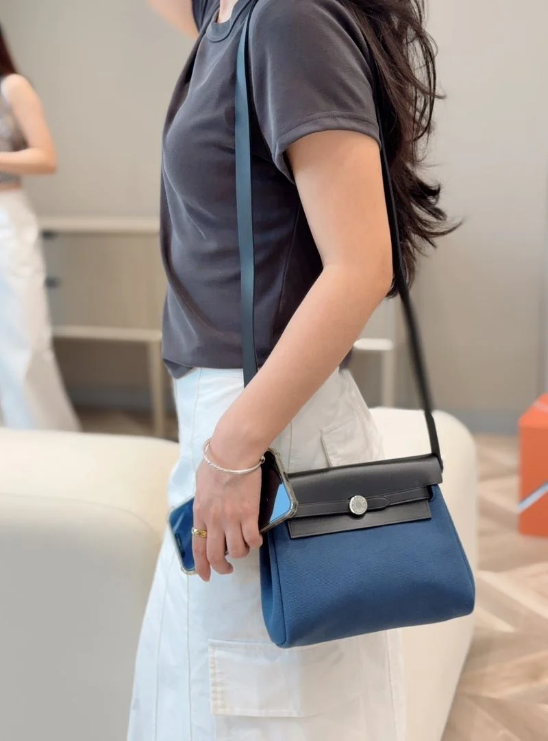 Functional Hermes Herbag Bags 48093