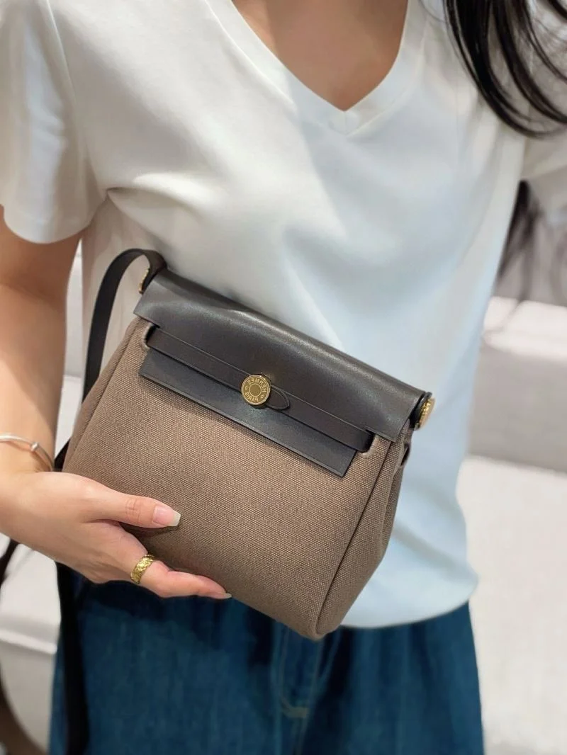 WeatherProof Hermes Herbag Bags 48143
