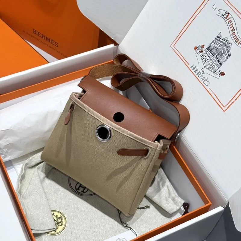 Practical Hermes Herbag Bags 48113