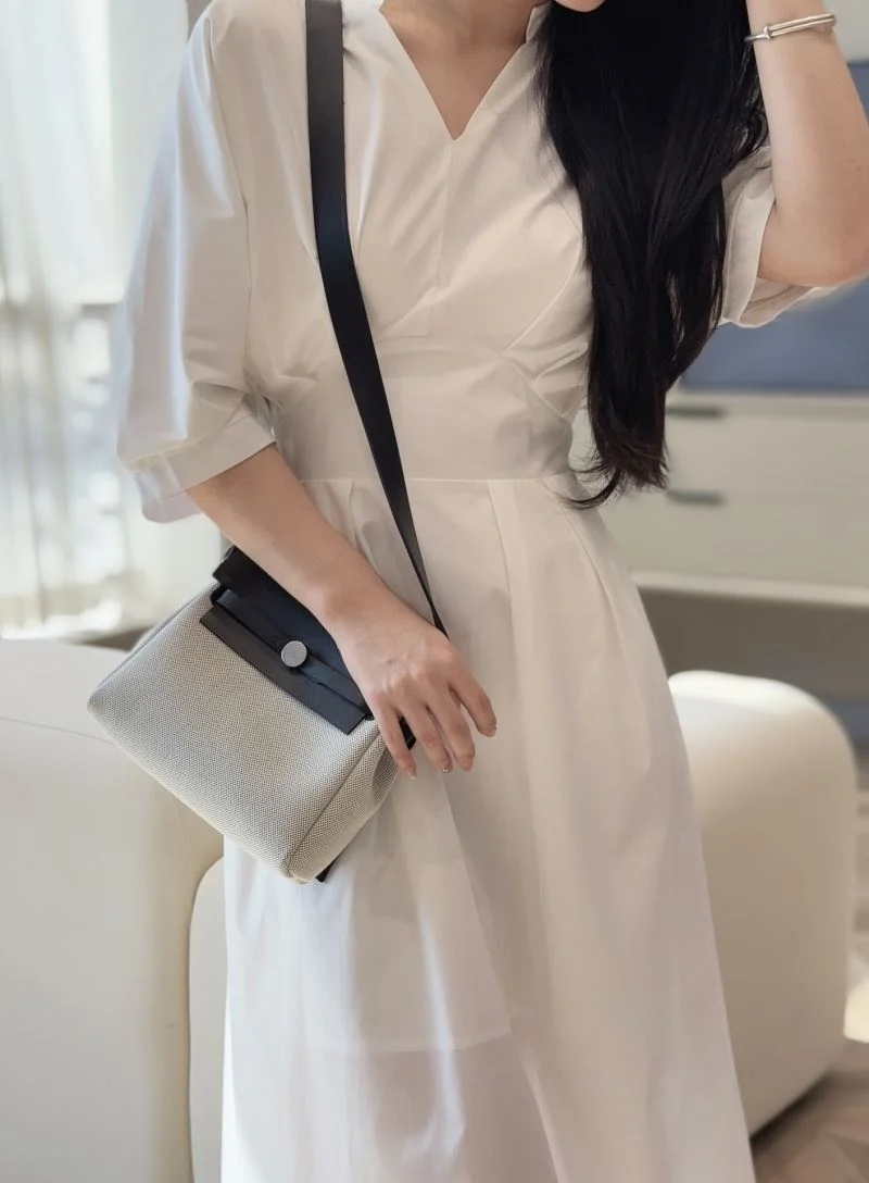 Neat Hermes Herbag Bags 48073