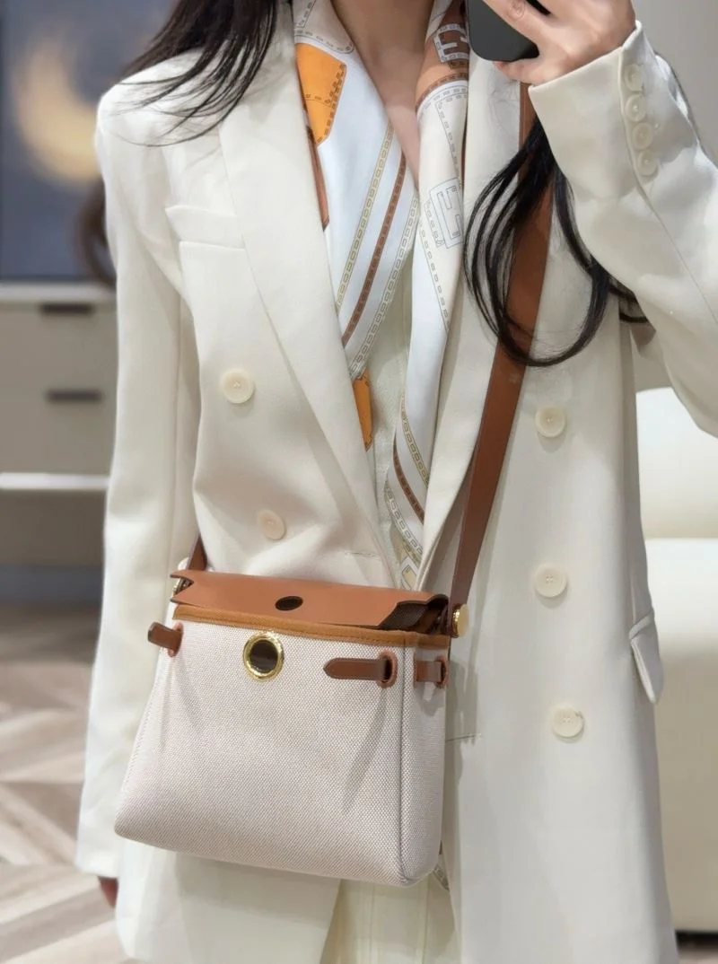 Stretchable Hermes Herbag Bags 48068