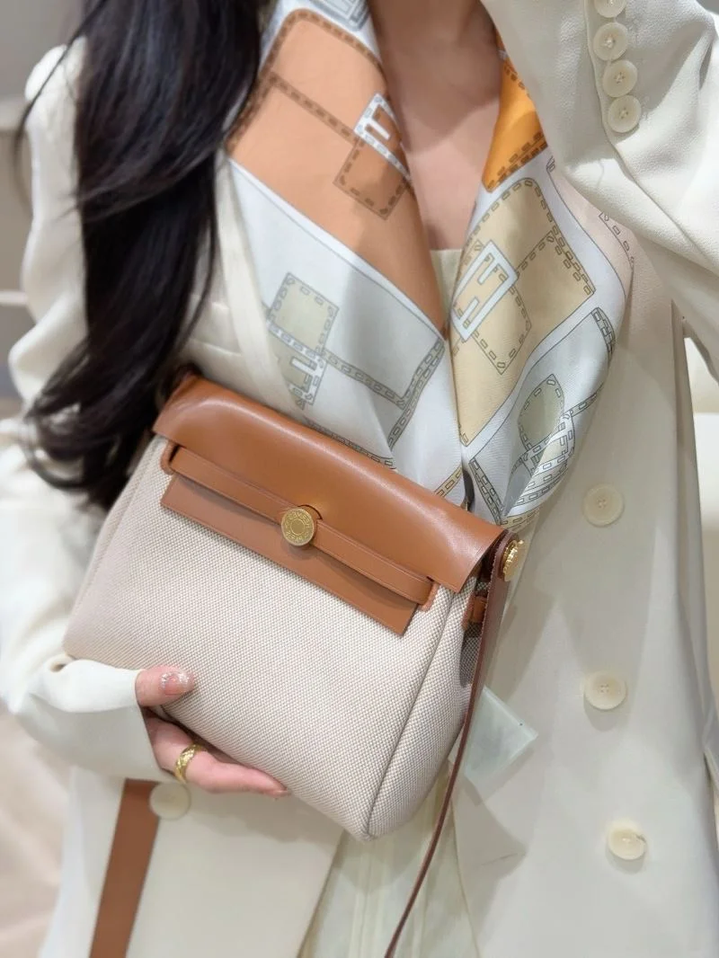 Stretchable Hermes Herbag Bags 48068