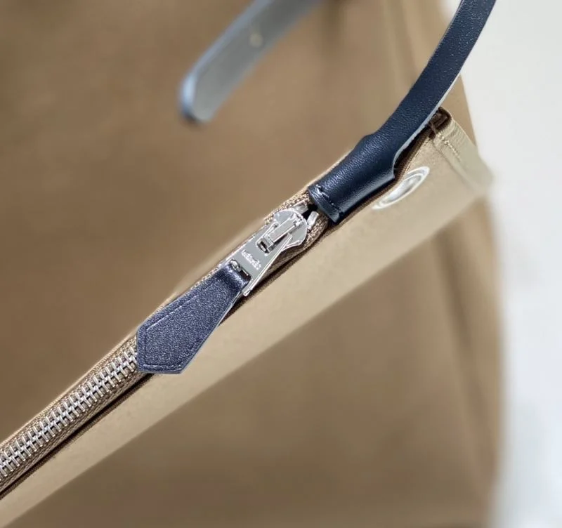 Effortless Hermes Herbag Bags 48059
