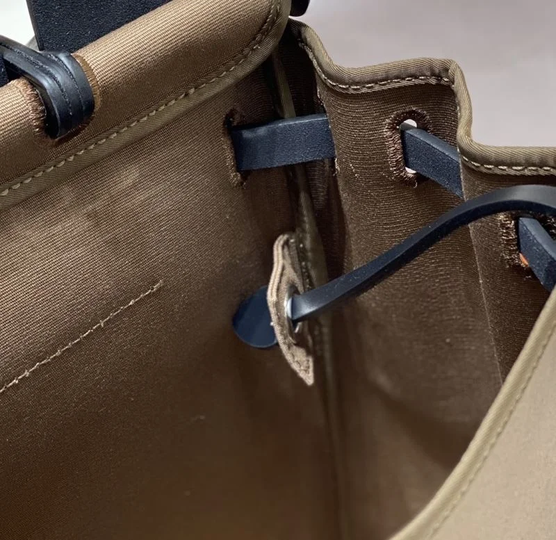 Effortless Hermes Herbag Bags 48059