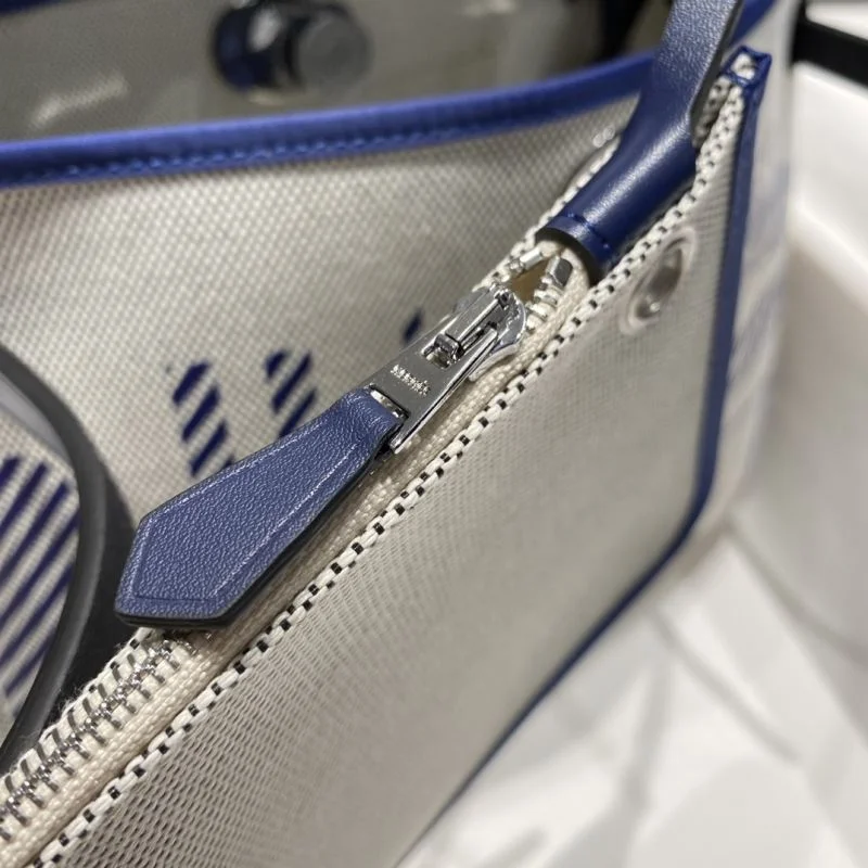 Hermes Herbag Bags Chic 48069