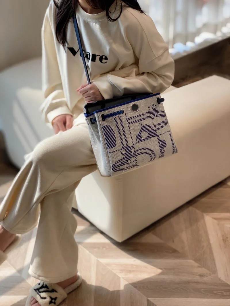 Hermes Herbag Bags Chic 48069