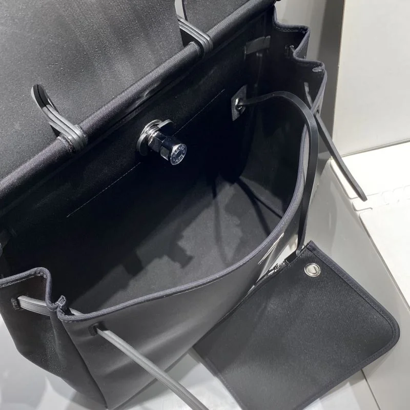 Elegant Hermes Herbag Bags 48046