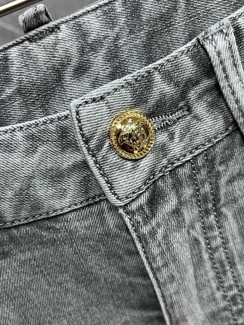Trendsetting Hermes Jeans 130229