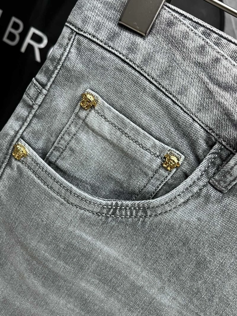 Trendsetting Hermes Jeans 130229