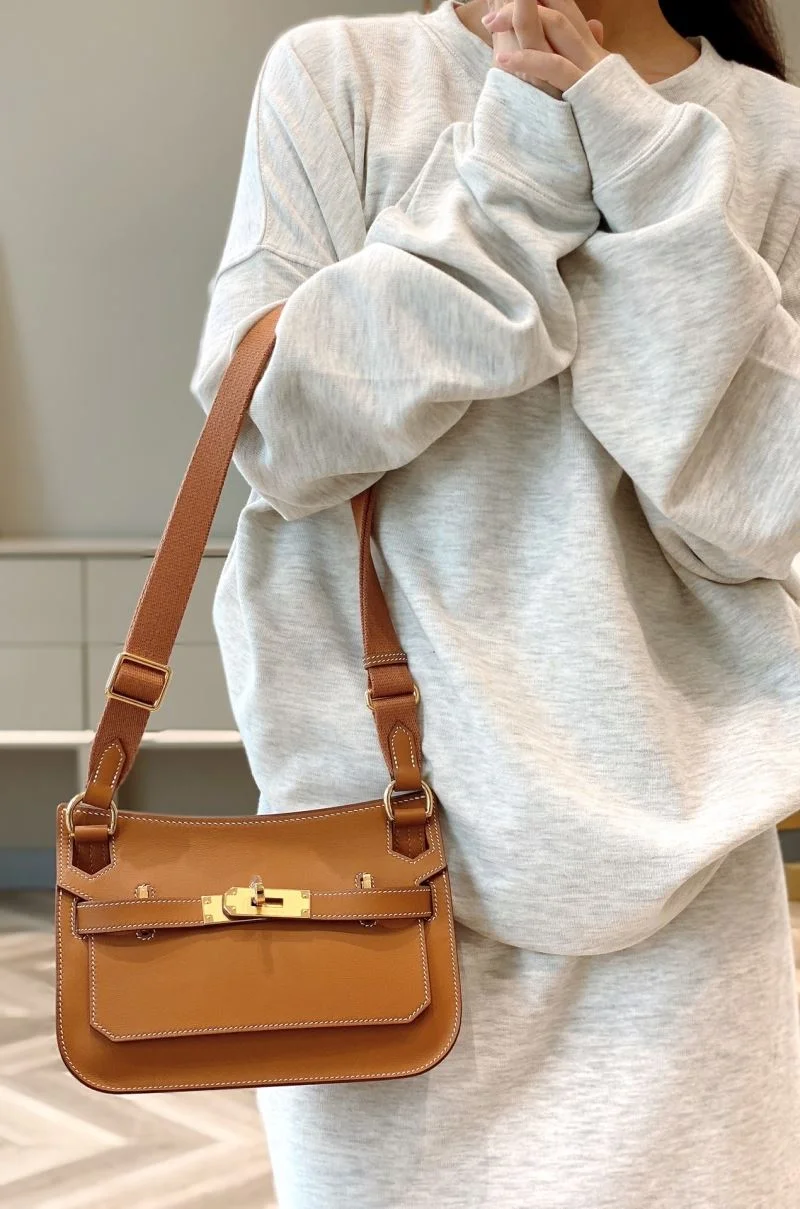 Lightweight Hermes Jypsiere Bags 48042