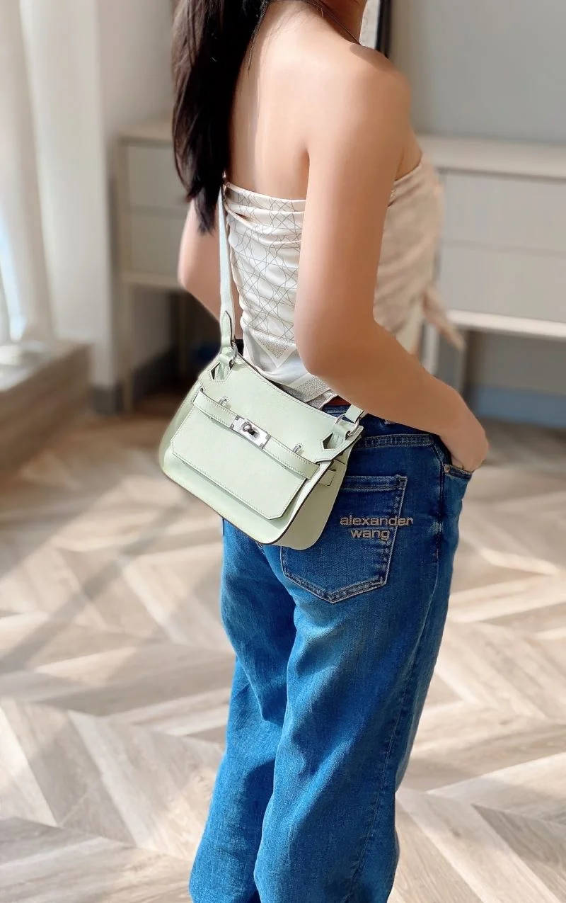 Neat Hermes Jypsiere Bags 48041