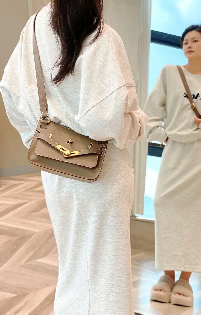 Hermes Jypsiere Bags Stretchable 48076