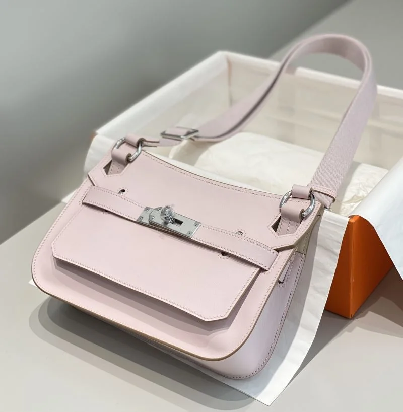 Versatile Hermes Jypsiere Bags 48037