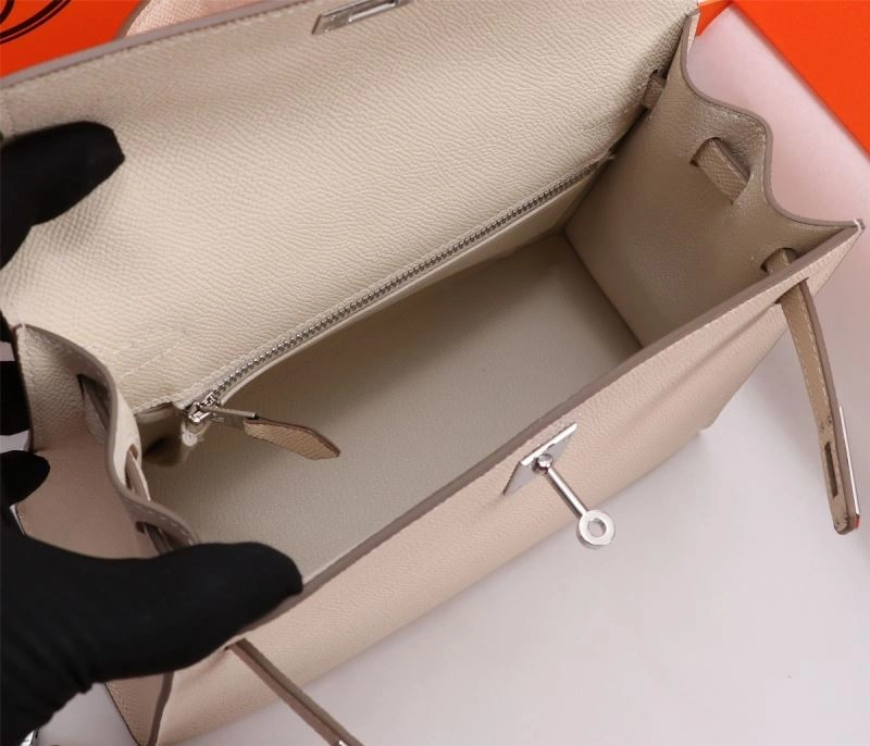 Hermes Kelly Bags Versatile 90024