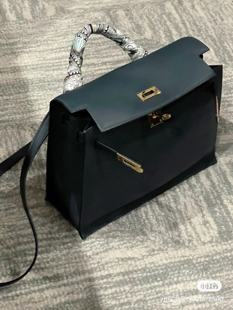 Hermes Kelly Bags StreetReady 67024