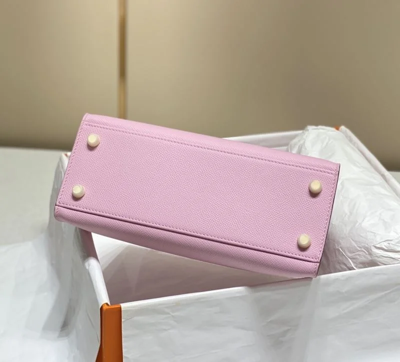 Neat Hermes Kelly Bags 48763