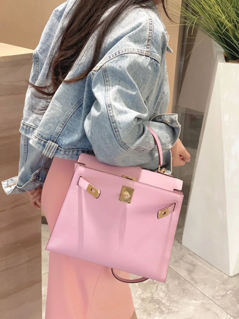 Neat Hermes Kelly Bags 48763
