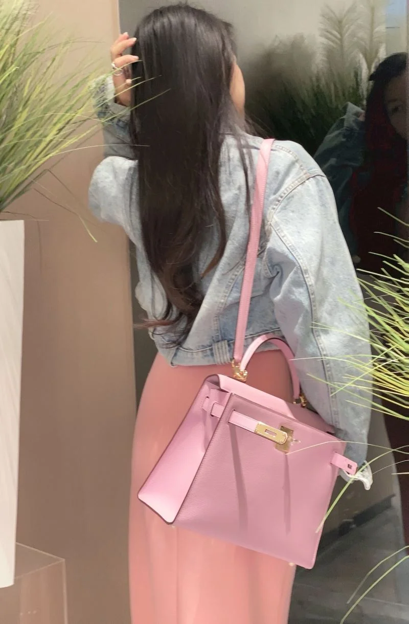 Neat Hermes Kelly Bags 48763