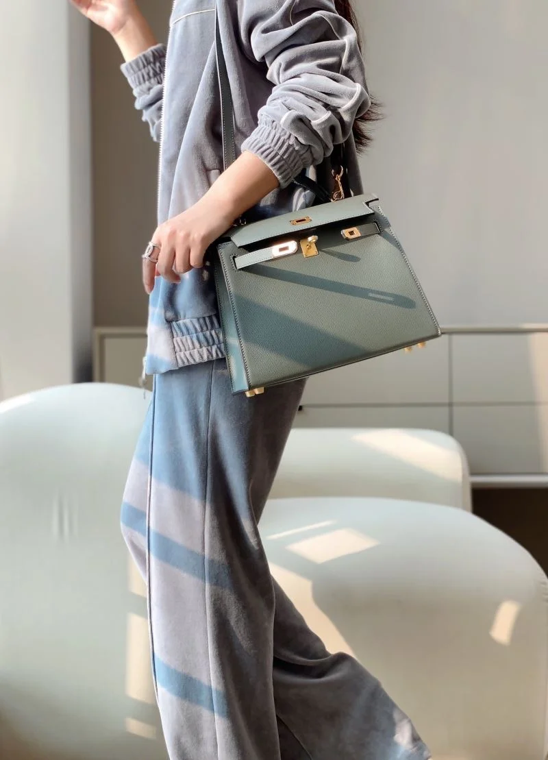 Minimalist Hermes Kelly Bags 48760