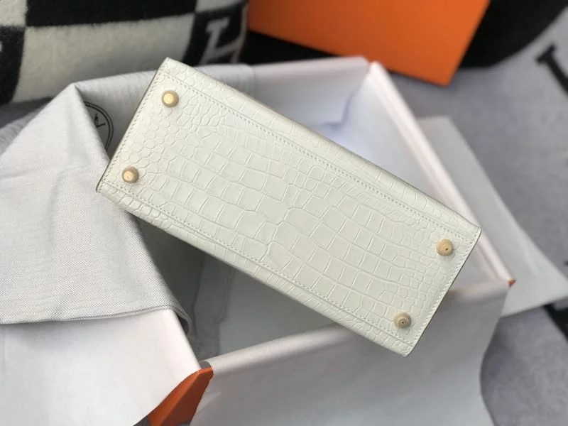 Sustainable Hermes Kelly Bags 48704