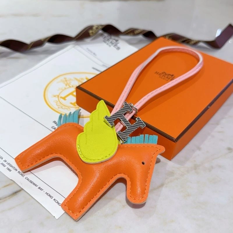 Lightweight Hermes Keychains 265568