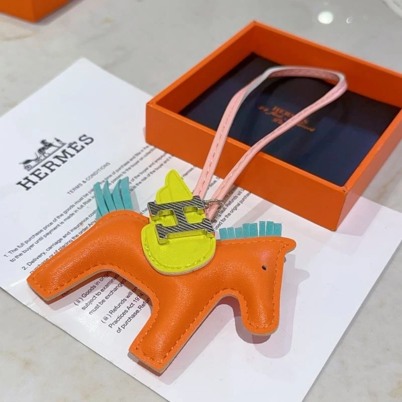 Lightweight Hermes Keychains 265568