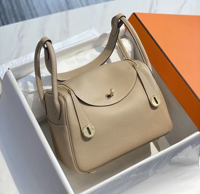 Hermes Lindy Bags Chic 48660