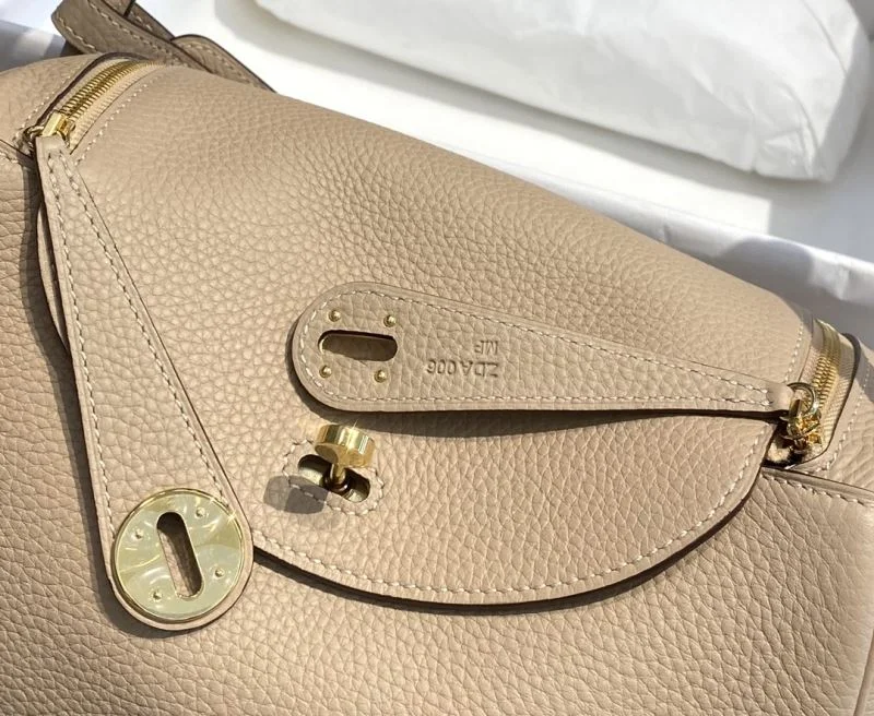 Hermes Lindy Bags Chic 48660