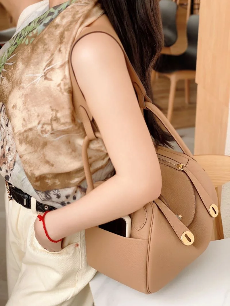 Hermes Lindy Bags Practical 48650