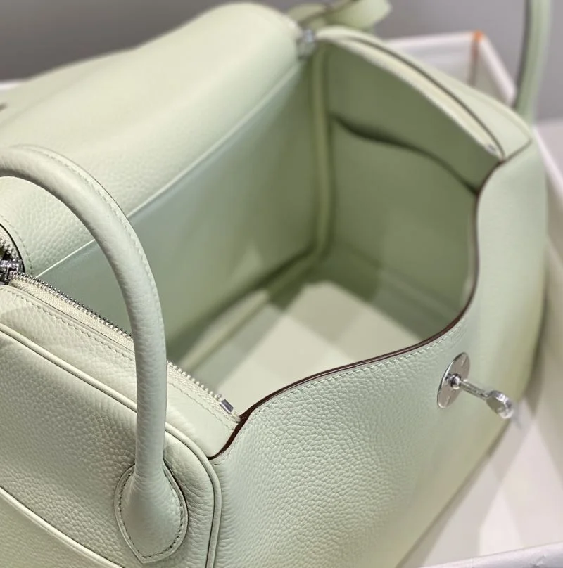 Hermes Lindy Bags Neat 48689