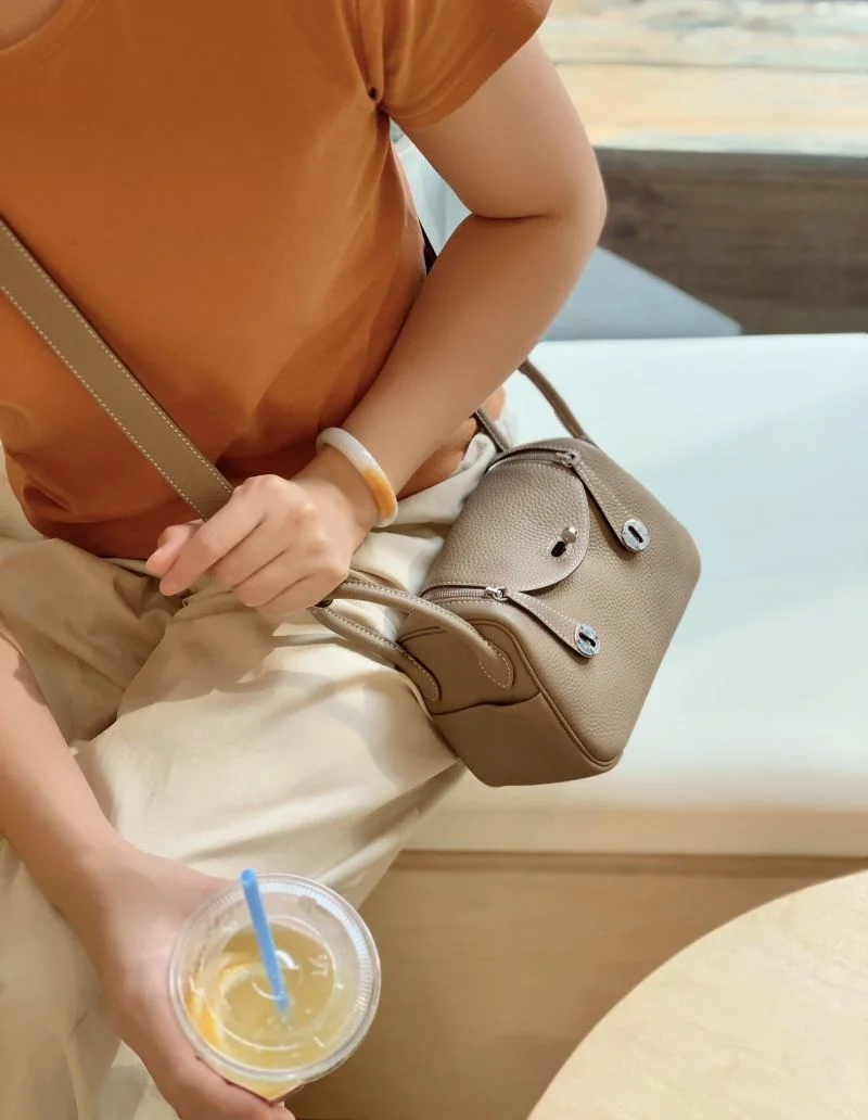 Sleek Hermes Lindy Bags 47838