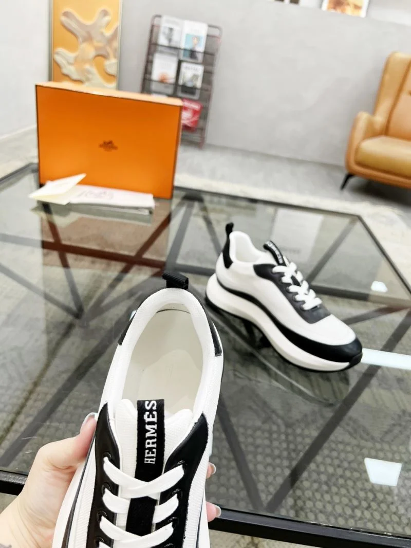 Contemporary Hermes Low Shoes 26218